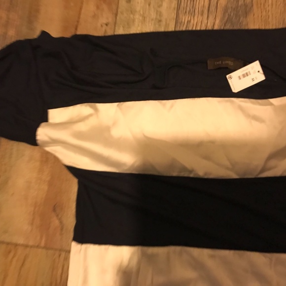 The limited Navy Blue & White 3/4 Sleeve New with Tags Blouse - Picture 3 of 14